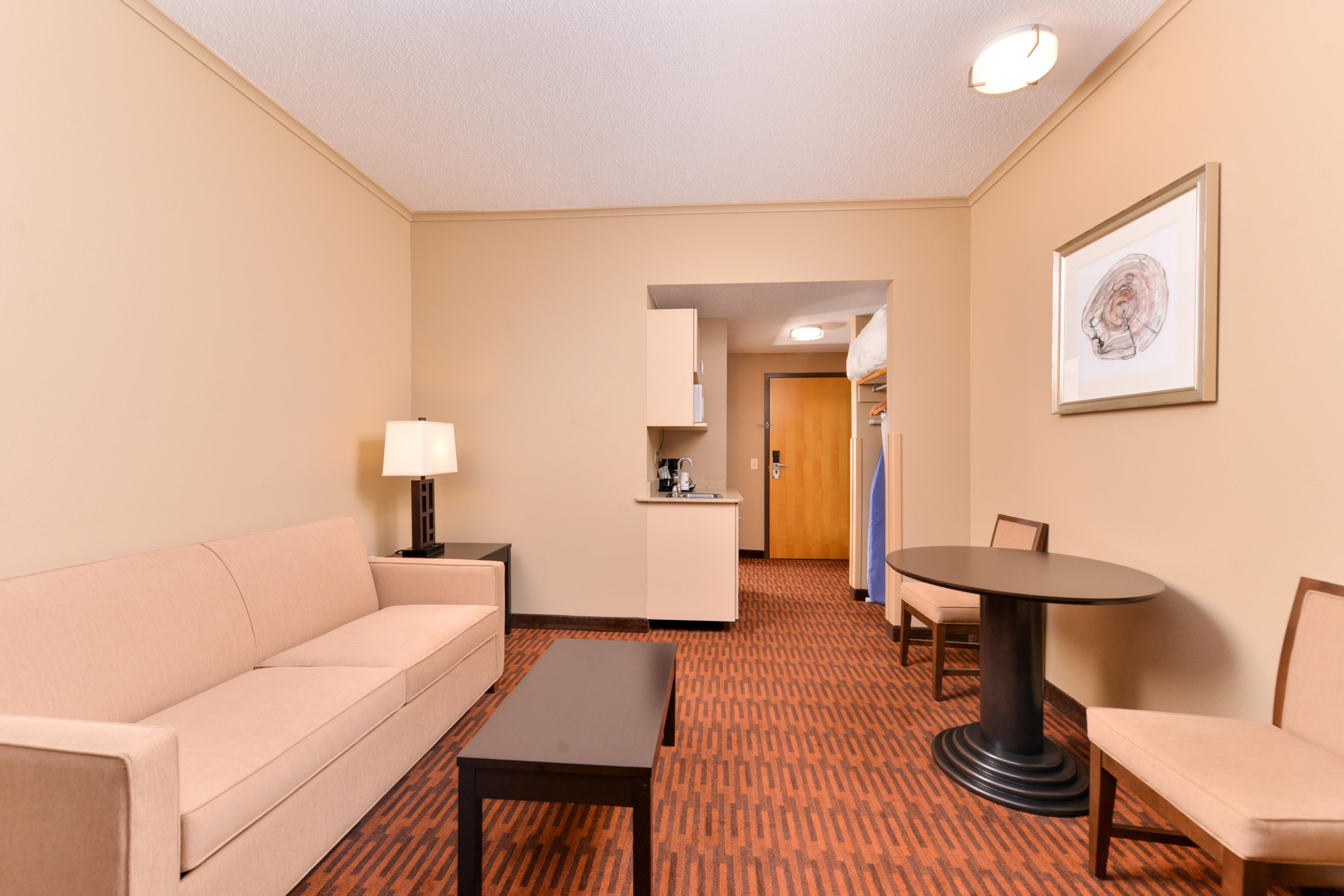 Holiday Inn Express Breezewood By Ihg Exterior foto